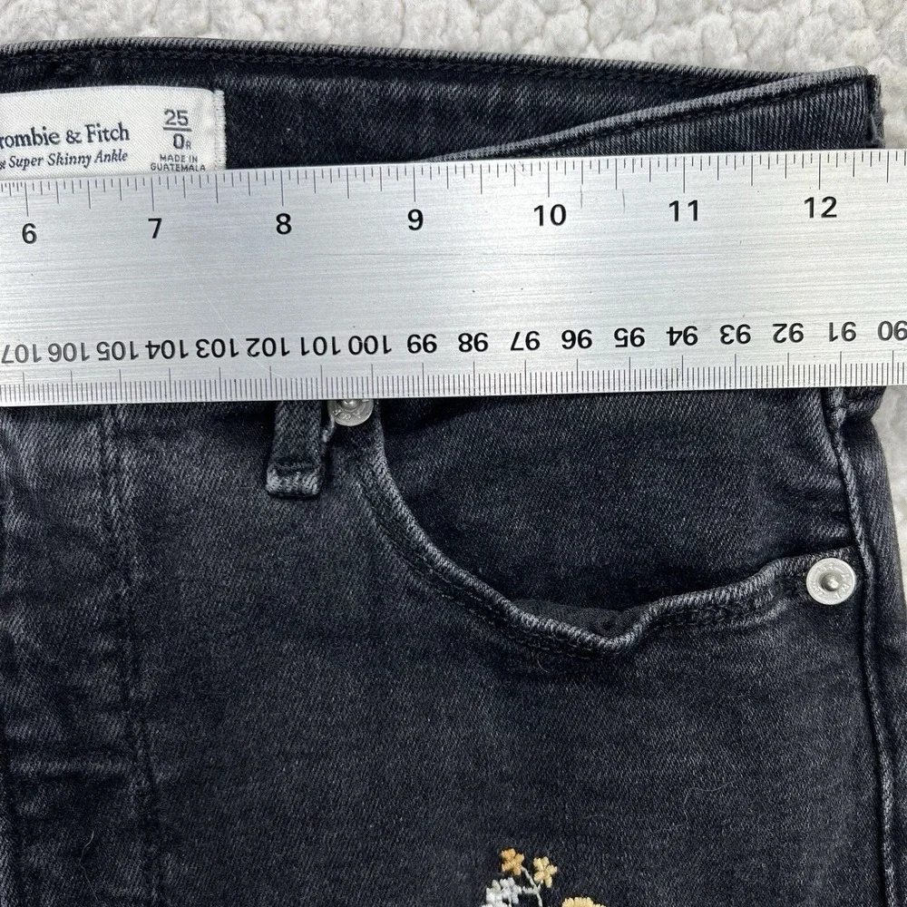 Abercrombie Jeans Women's 25x27 Floral Embroidered‎ High Rise Skinny Boho